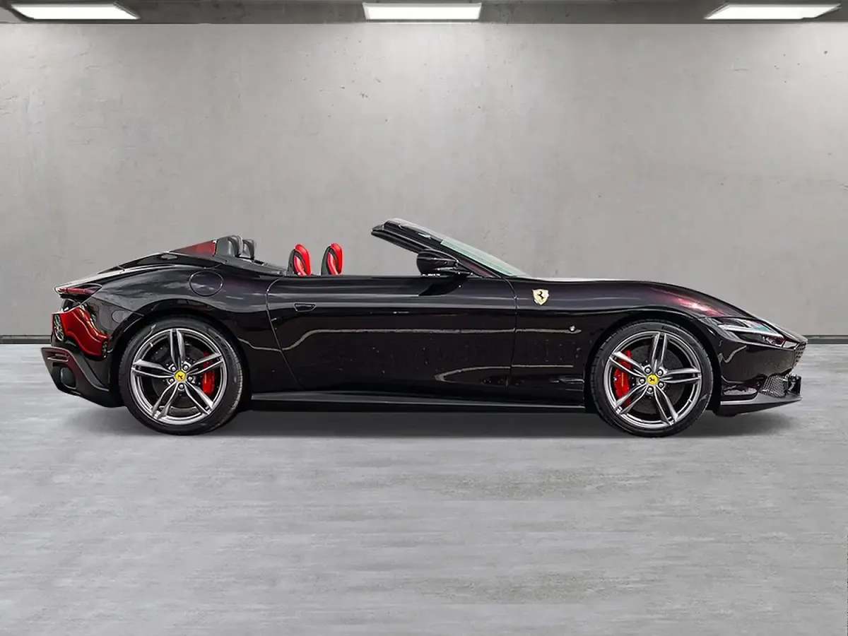 Used Ferrari Roma 620 HP (456 kW) 2024 Black Cabriolet