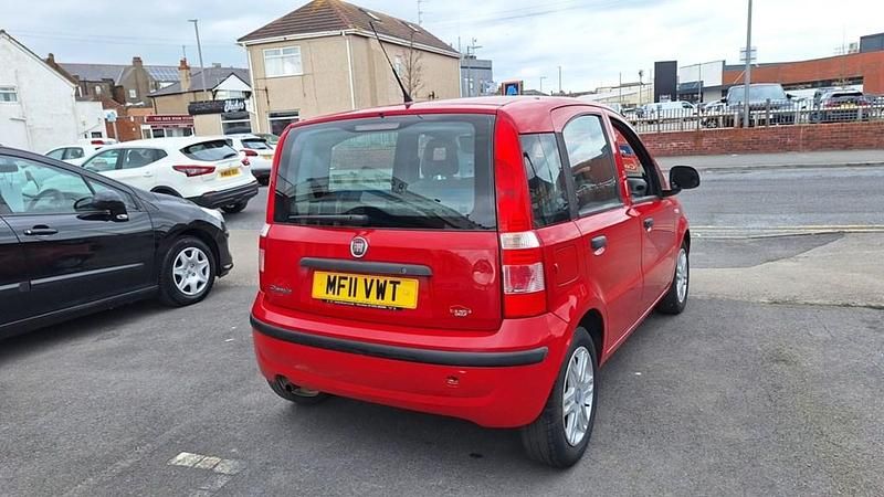 Used Fiat Panda 69 HP (50 kW) 2011 Red Hatchback