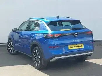 New VW T-Roc Life 116 HP (85 kW) 2026 Blue SUV