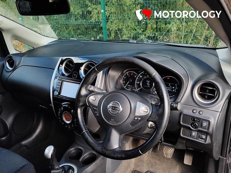 Used Nissan Note Acenta Premium 90 HP (66 kW) 2014 Black Hatchback