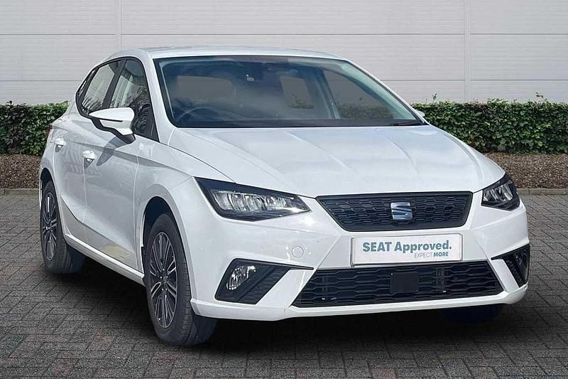 White Used 2025 Seat Ibiza SE Technology Hatchback | £16,485 (Good price) - Image 1/4