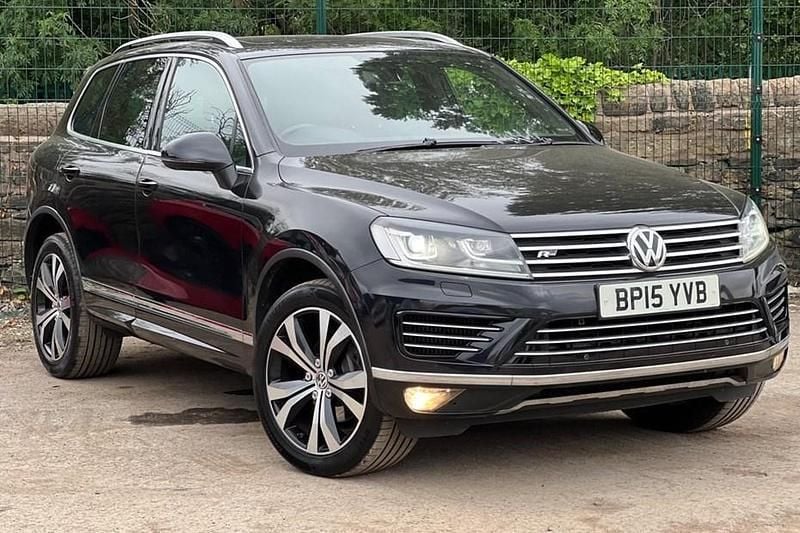 Black Used 2015 VW Touareg R-line SUV | £9,850 (A bit pricey) - Image 1/1