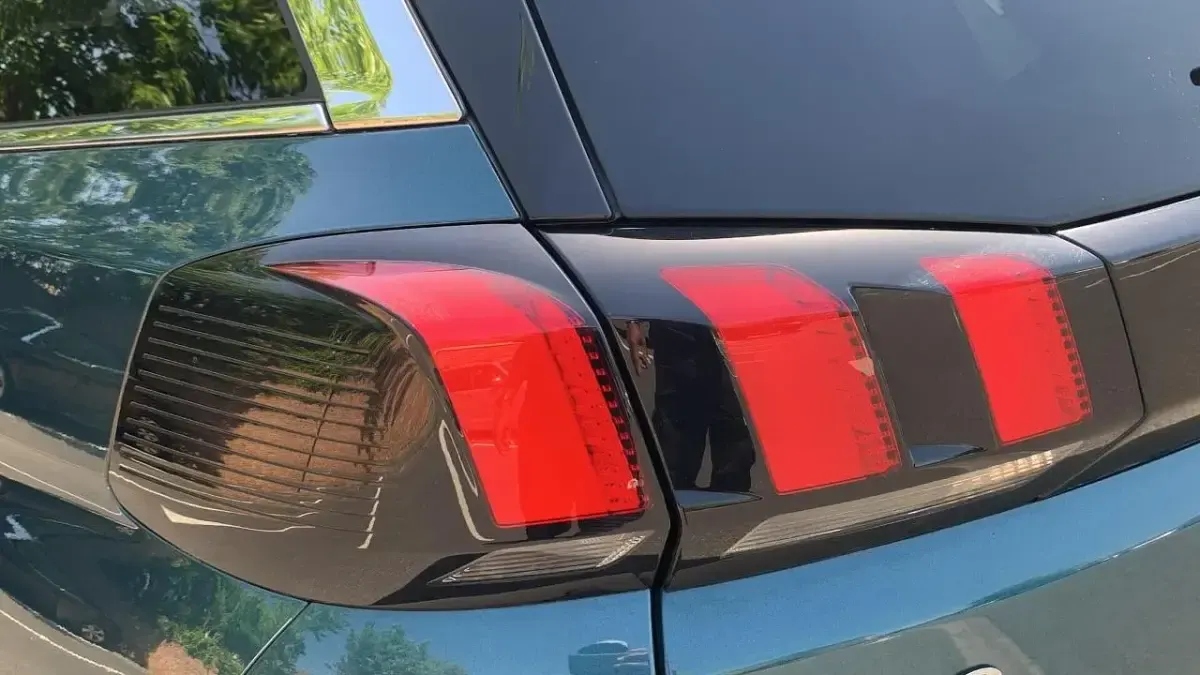 Używany Peugeot 5008 GT-line 129 KM (94 kW) 2019 Zielony SUV