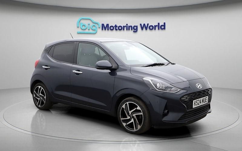 Used Hyundai i10 Premium 84 HP (61 kW) 2023 Hatchback
