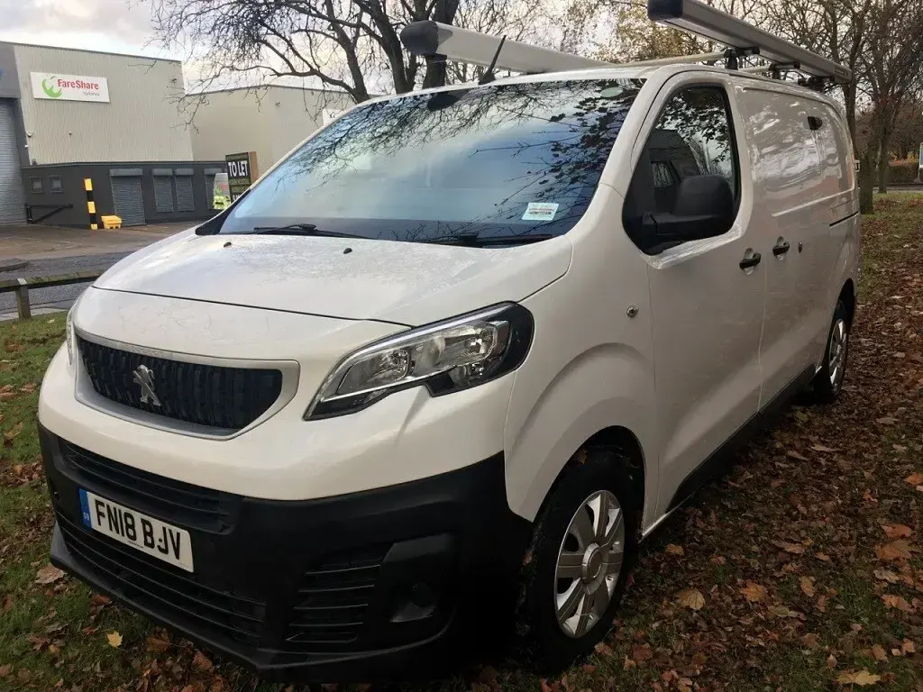 Used Peugeot Expert S 2018 White Van