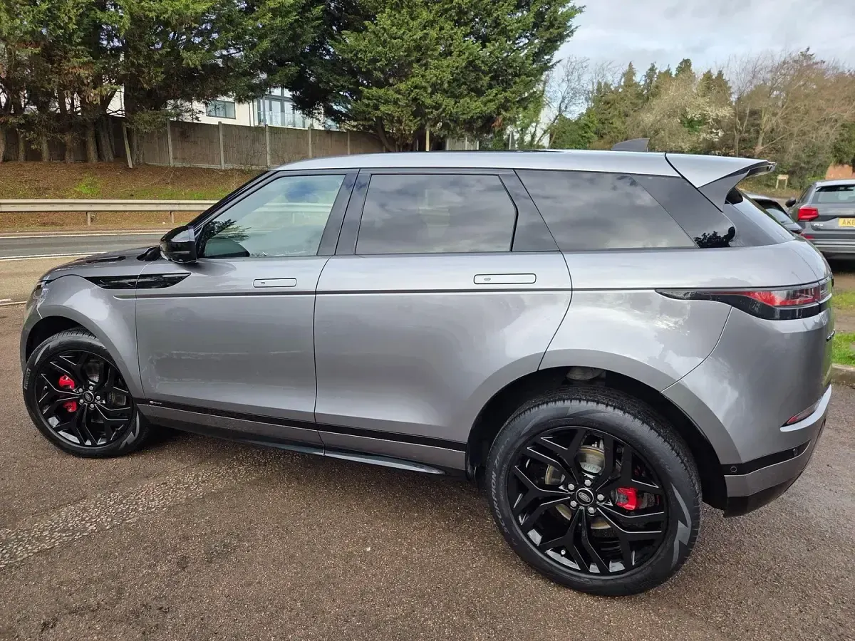 Used Land Rover Range Rover evoque SE Dynamic 204 HP (150 kW) 2021 Grey SUV