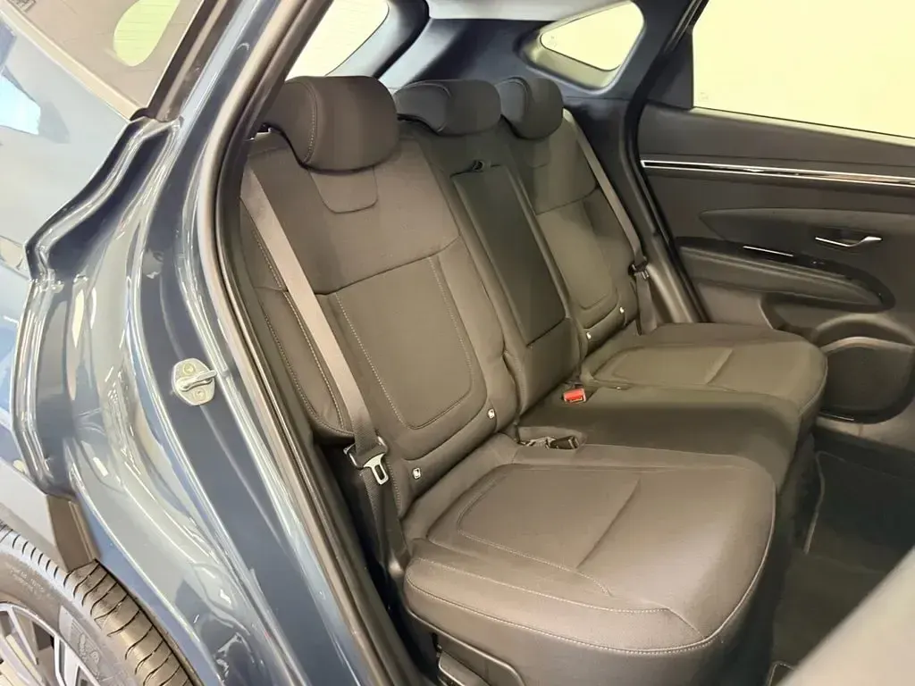 Used Hyundai Tucson SE 150 HP (110 kW) 2021 Blue SUV