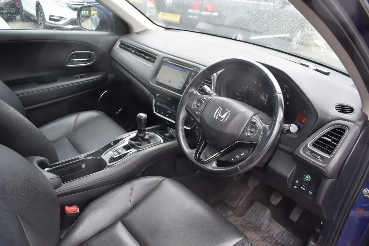 Used Honda HR-V EX 120 HP (88 kW) 2015 Blue SUV