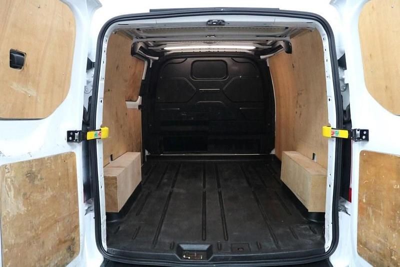 Used Ford Transit Custom Limited 130 HP (95 kW) 2022 White