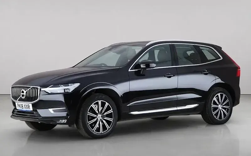 Used Volvo XC60 Inscription 250 HP (183 kW) 2018 Black SUV