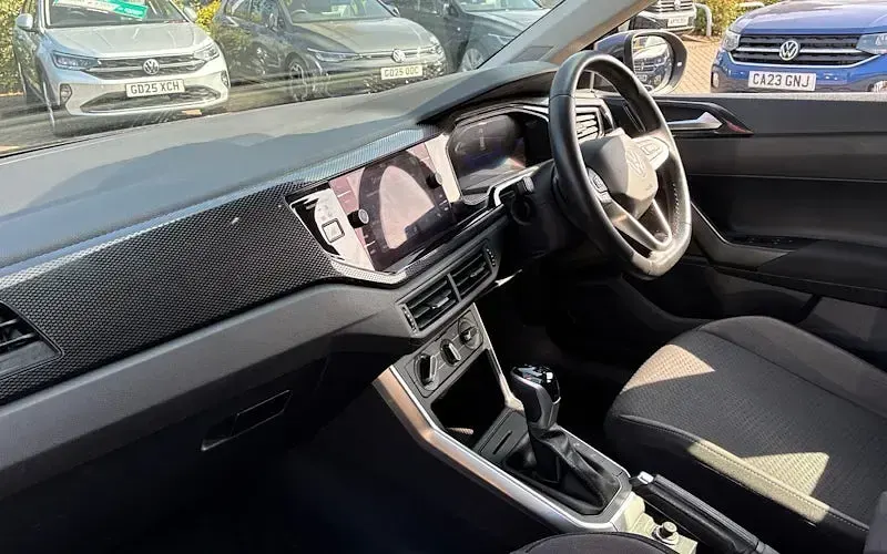 Used VW Taigo Life 110 HP (80 kW) 2023 Grey SUV