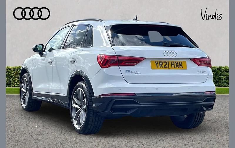 Used Audi Q3 Black Edition 150 HP (110 kW) 2021 White SUV
