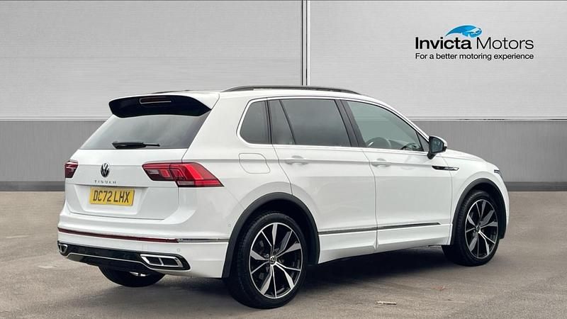 Used VW Tiguan R-line 150 HP (110 kW) 2022 White SUV