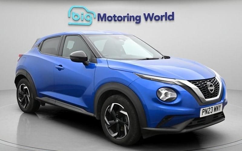 Used Nissan Juke N-Connecta 114 HP (83 kW) 2023 Blue SUV