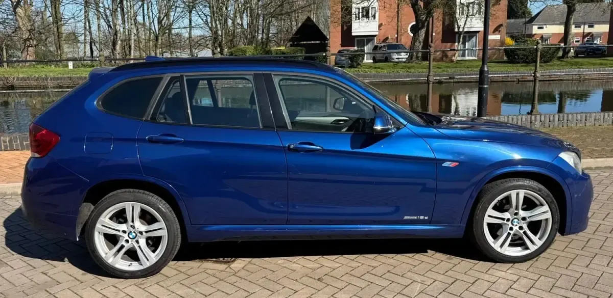 Begagnad BMW X1 M Sport 2013 Blå SUV