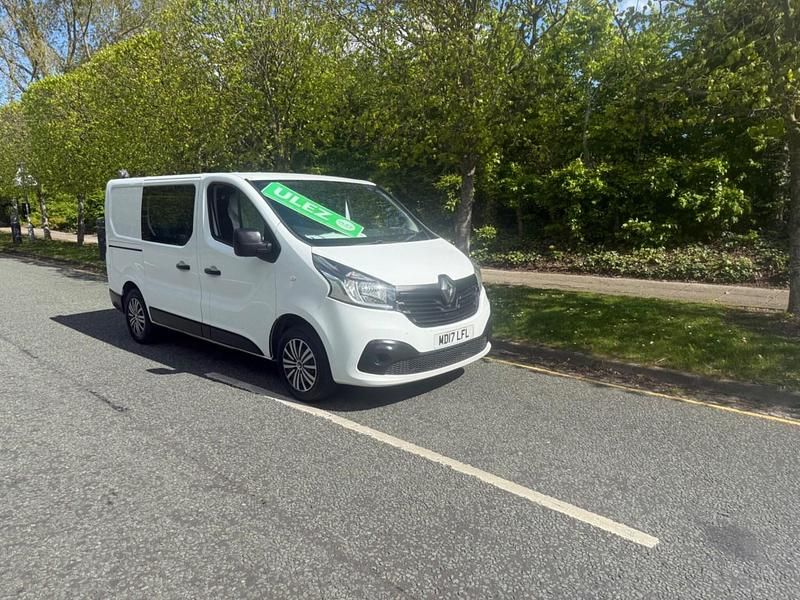 Used Renault Trafic Business 2017 White MPV