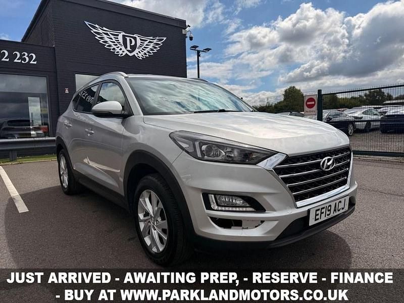 Silver Used 2019 Hyundai Tucson SE SUV | £10,495 (Good price) - Image 1/4