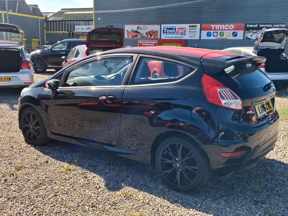 Used Ford Fiesta Zetec 2016 Black Hatchback