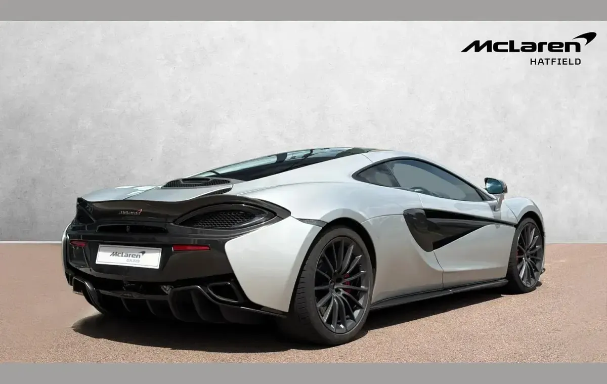 Used McLaren 570GT 570 HP (419 kW) 2019 Silver Coupe