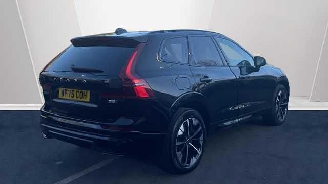 Used Volvo XC60 Plus 247 HP (181 kW) 2026 SUV