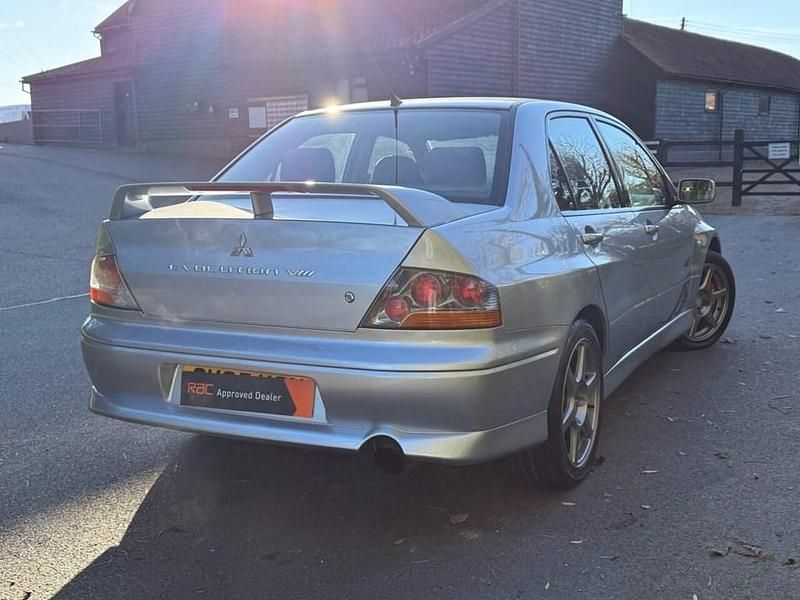 Used Mitsubishi Lancer 261 HP (191 kW) 2005 Silver Sedan