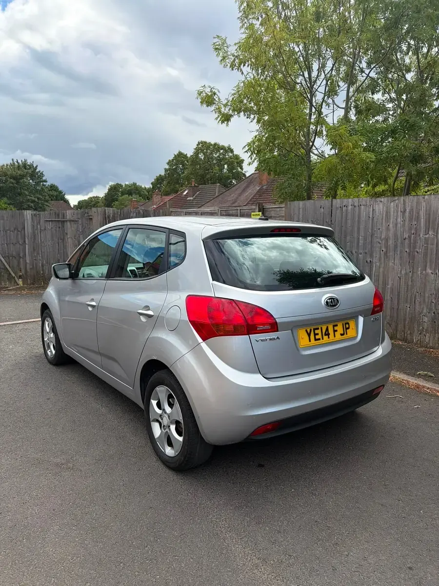 Used Kia Venga 2014 Silver Hatchback