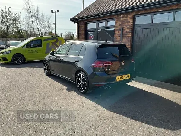 Used VW Golf VII GTD 182 HP (133 kW) 2017 Grey Hatchback