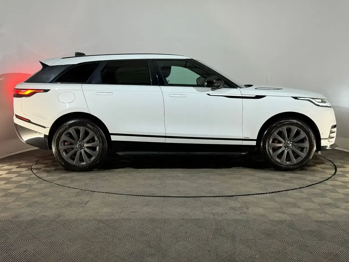 Used Land Rover Range Rover Velar SE Dynamic 240 HP (176 kW) 2018 White SUV