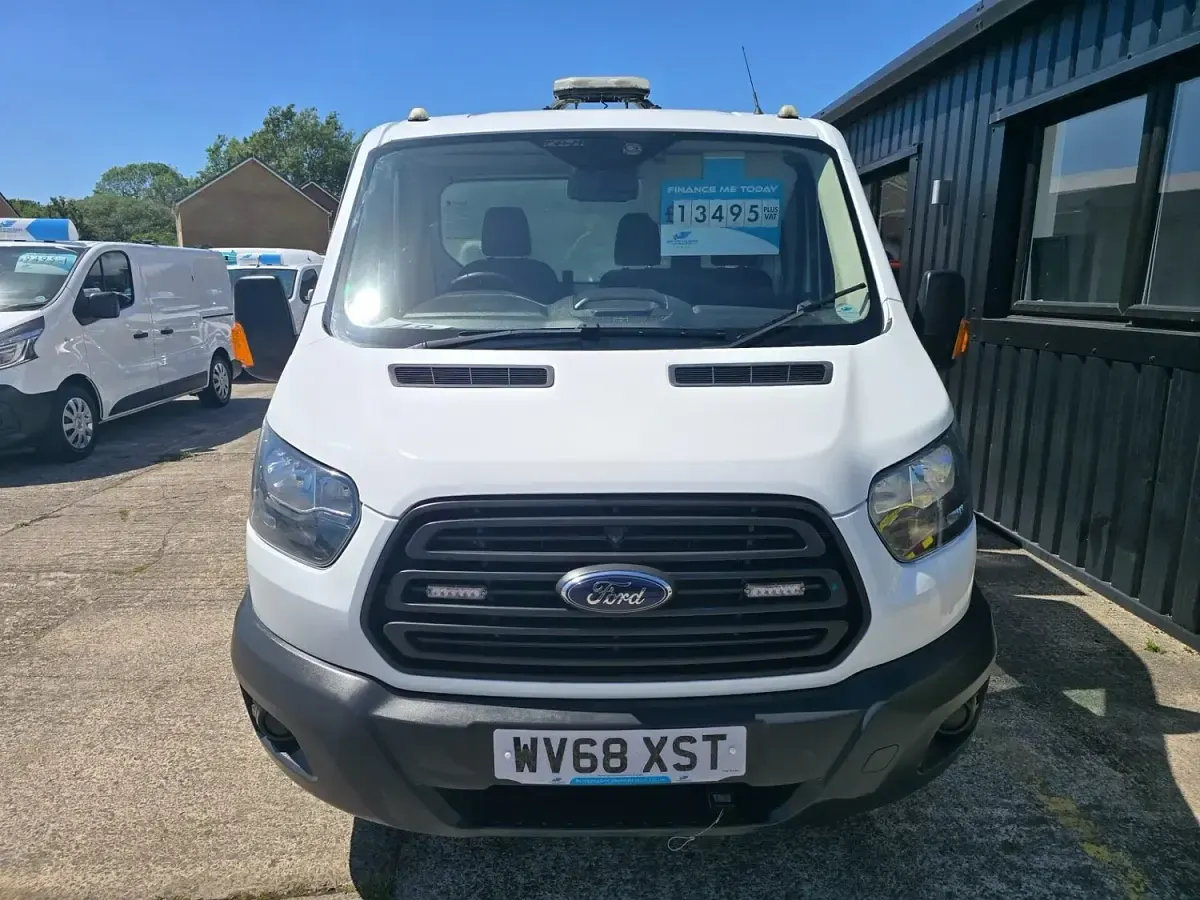Used Ford Transit 2018 White Cabriolet