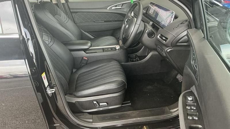 Used Ora 03 Pure+ 125 kW (171 HP) 2024 Black Hatchback