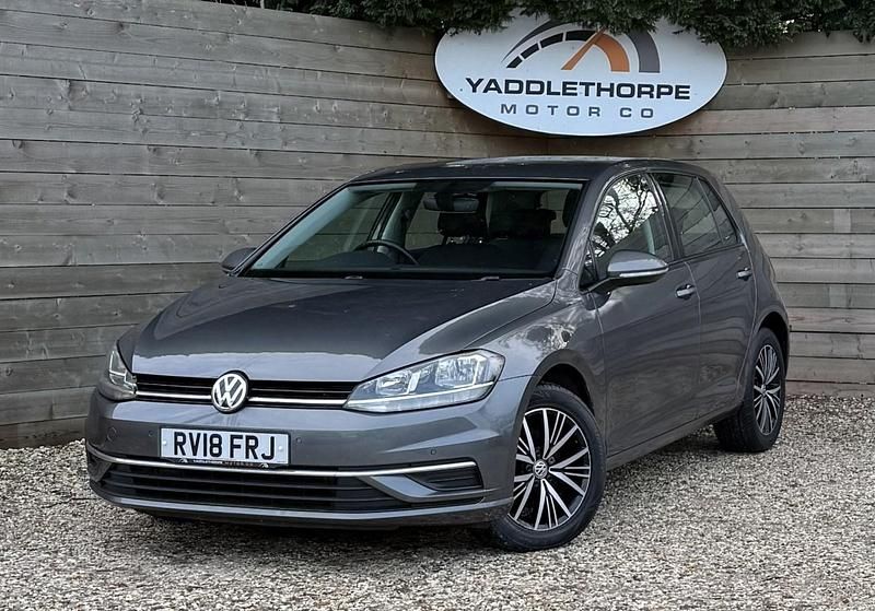 Used VW Golf VII SE 115 HP (84 kW) 2018 Grey Hatchback