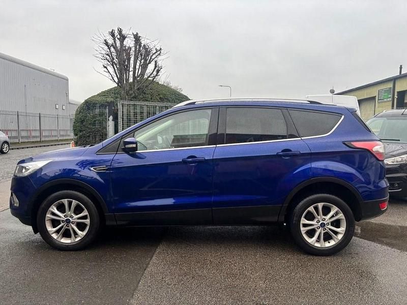Used Ford Kuga Titanium 120 HP (88 kW) 2018 Blue SUV