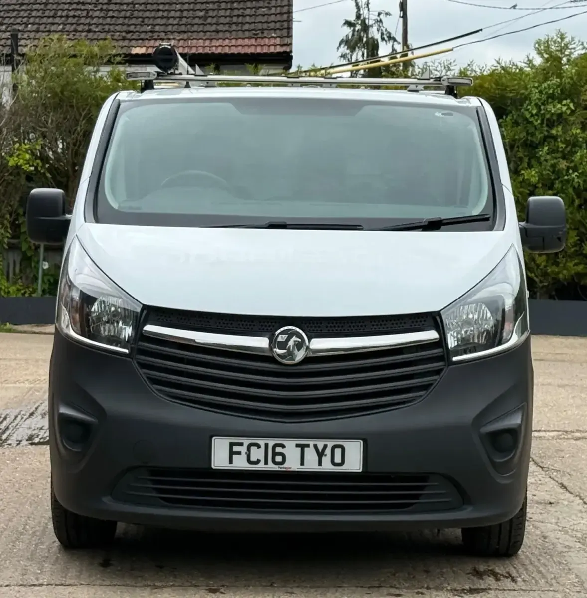 Used Vauxhall Vivaro S 2016 White