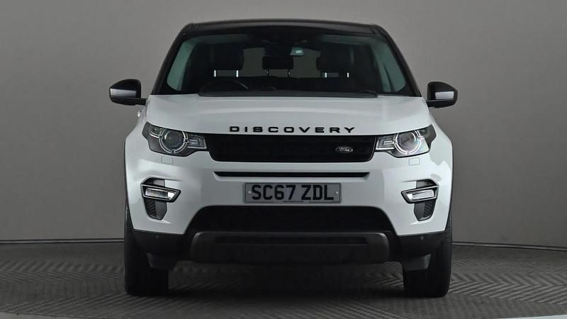 Used Land Rover Discovery Sport HSE 180 HP (132 kW) 2017 White SUV