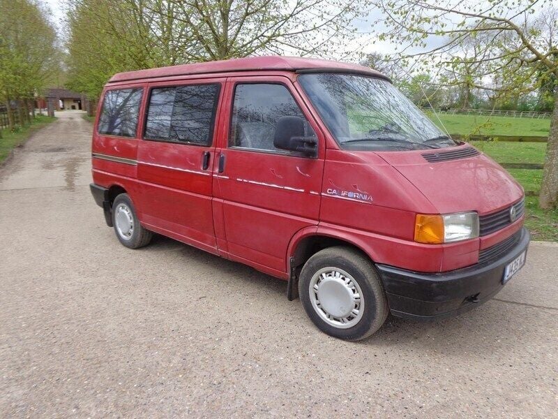 Red Used 2008 VW T5 Van | £5,000 - Image 1/4