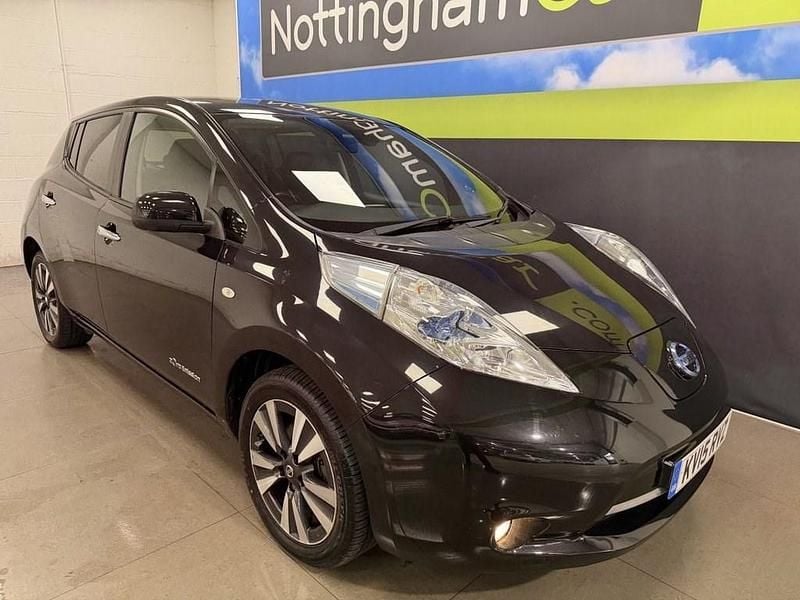 Used Nissan Leaf Tekna 78 kW (107 HP) 2015 Black Hatchback
