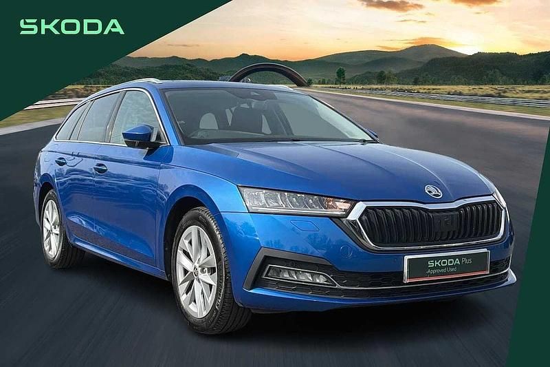 Used Skoda Octavia SE L 147 HP (108 kW) 2023 Blue Estate