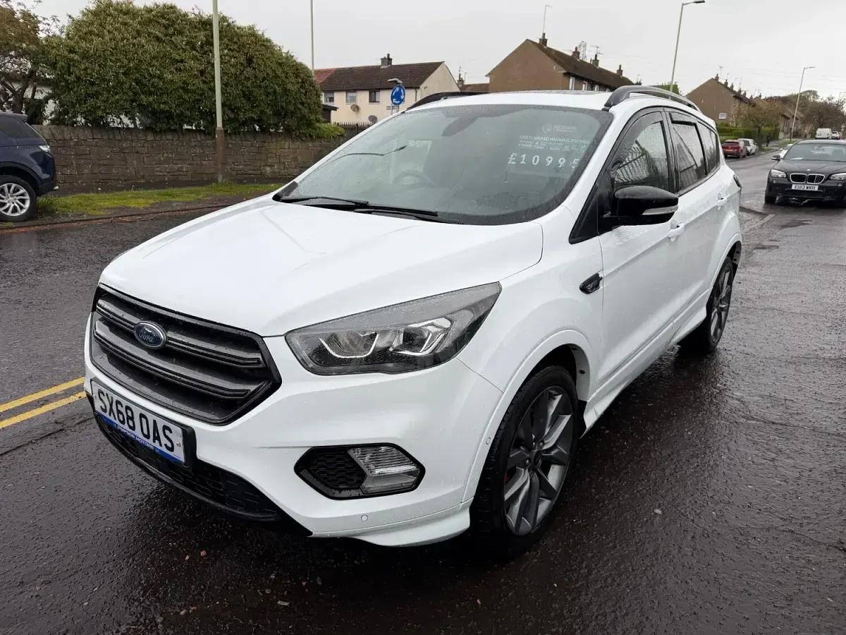 Used Ford Kuga ST-Line 150 HP (110 kW) 2019 White SUV