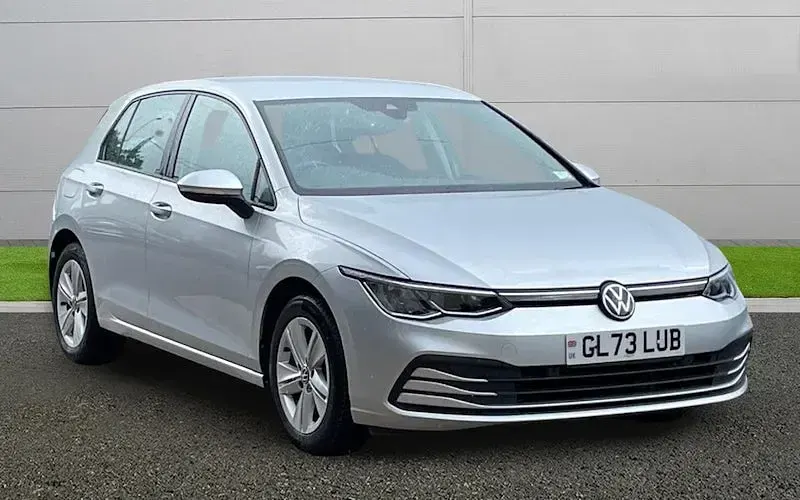 Used VW Golf VIII Life 150 HP (110 kW) 2023 Hatchback