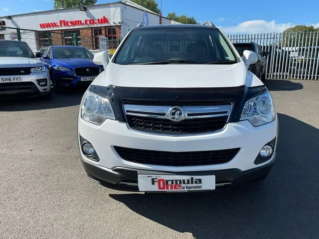 Used Vauxhall Antara S 163 HP (119 kW) 2015 White SUV