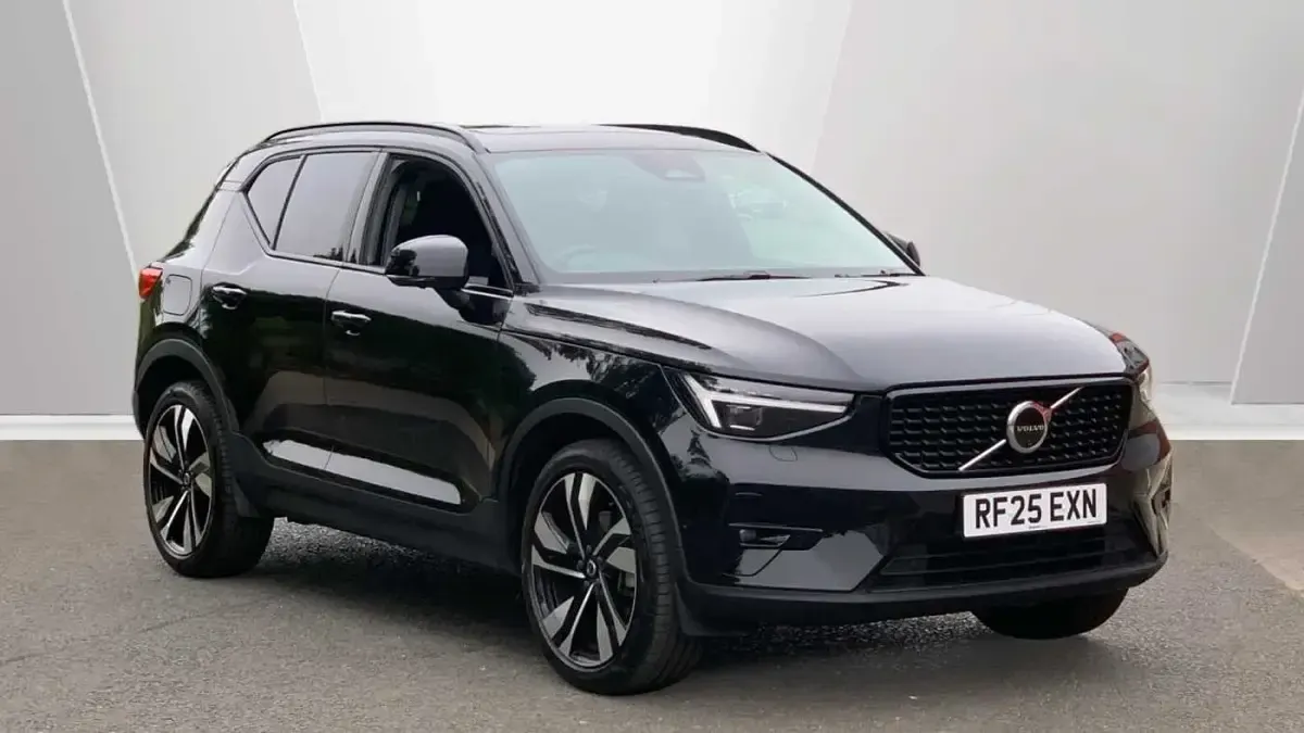 Used Volvo XC40 Ultra 163 HP (119 kW) 2025 SUV
