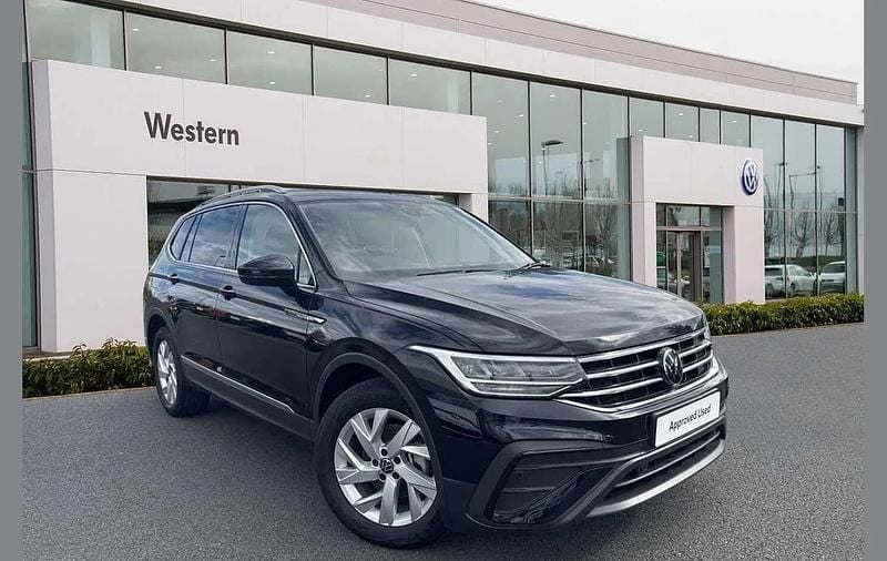 Black New 2025 VW Tiguan Allspace Life SUV | £31,999 (A bit pricey) - Image 1/4