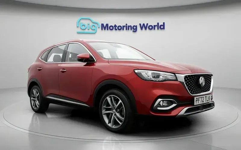 Used MG HS Excite 162 HP (119 kW) 2023 Red SUV