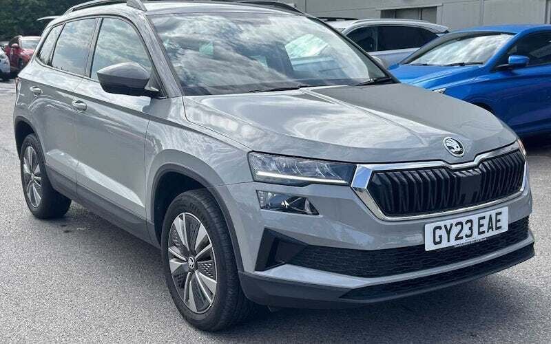 Used 2025 Skoda Karoq SE Drive SUV | £19,999 (Good price) - Image 1/4