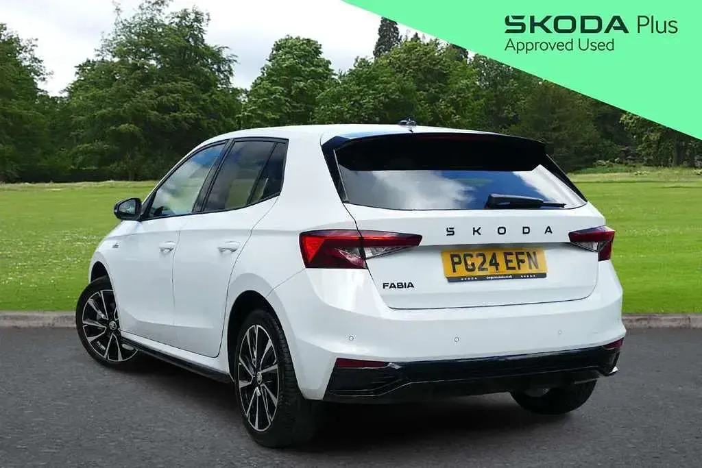 Used Skoda Fabia Monte Carlo 113 HP (83 kW) 2024 White Hatchback