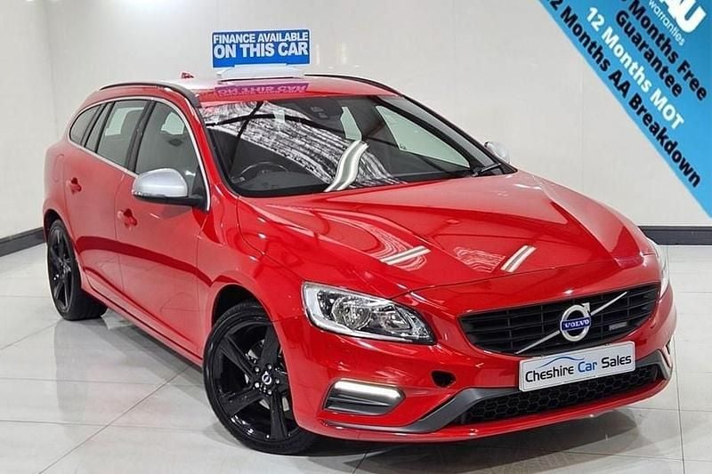 Used Volvo V60 R-Design 115 HP (84 kW) 2015 Red Estate