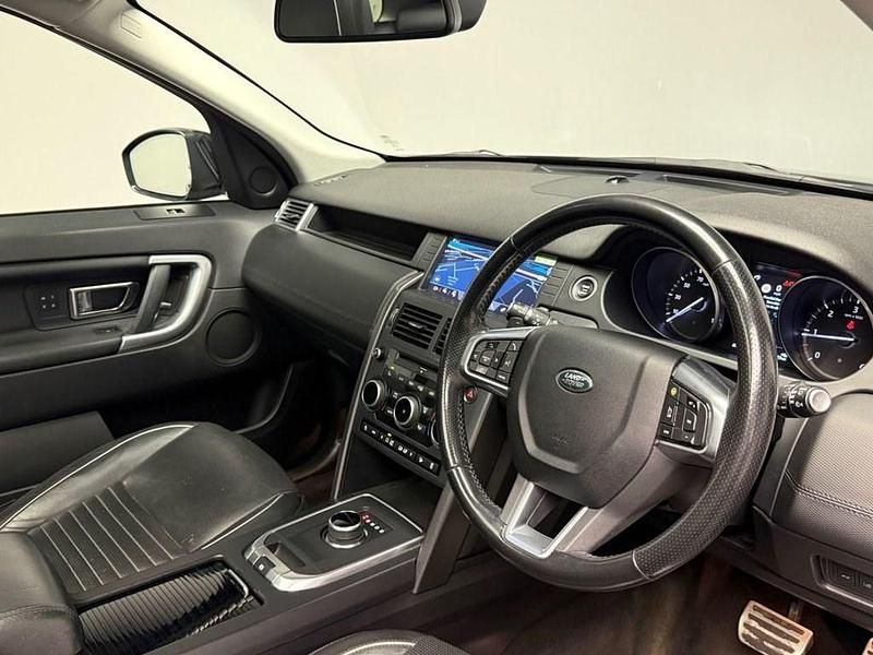 Used Land Rover Discovery Sport HSE Dynamic 240 HP (176 kW) 2017 Silver SUV