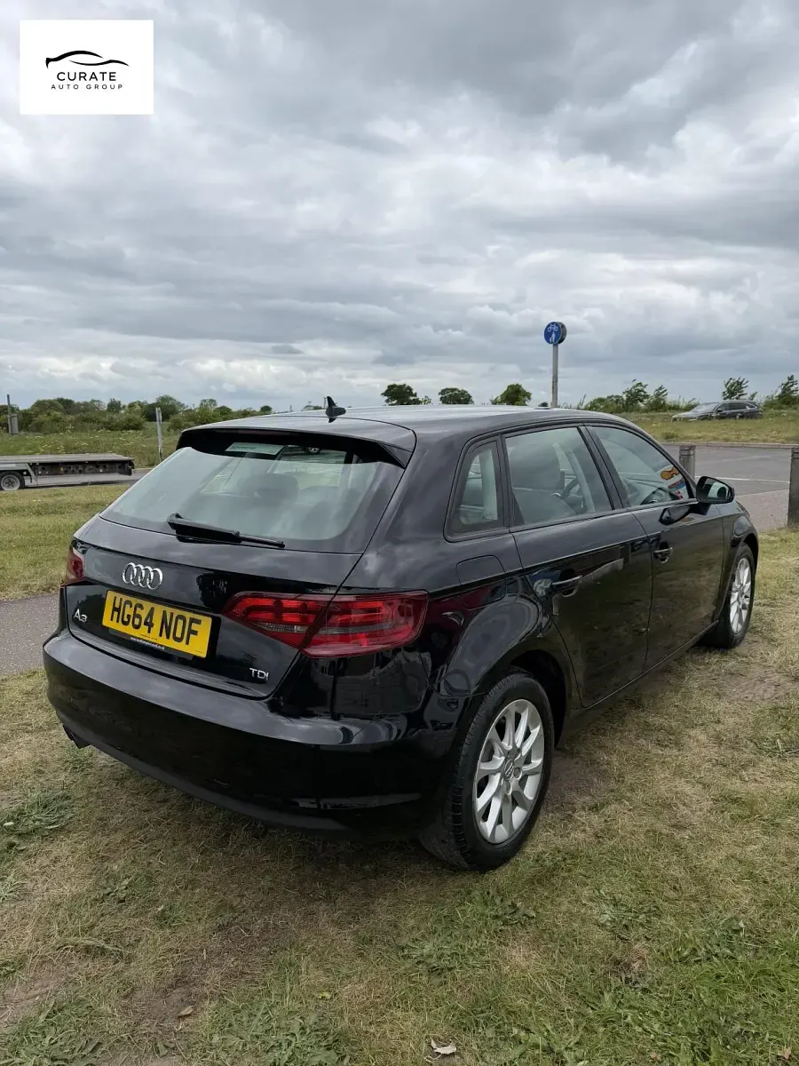 Begagnad Audi A3 Sportback Sport 150 HK (110 kW) 2015 Svart Halvkombi