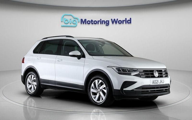 Usado VW Tiguan Life 150 HP (110 kW) 2023 SUV