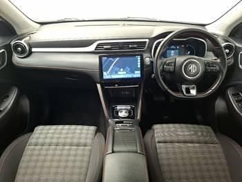 Usado MG ZS SE 114 kW (156 CV) 2022 Blanco SUV